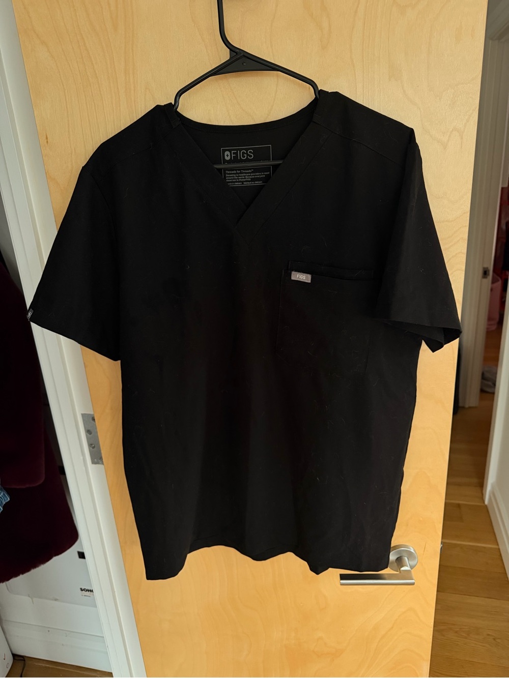 Figs Men’s Black V-Neck Medical Scrub Top